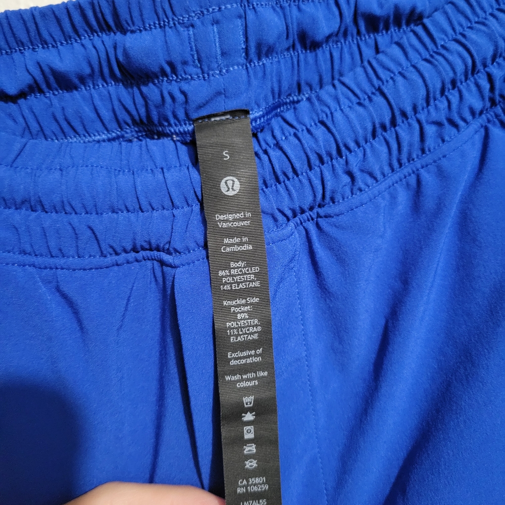 Lululemon Athletica Vibrant Blue Men's Athletic Shorts - Picture 4 of 4